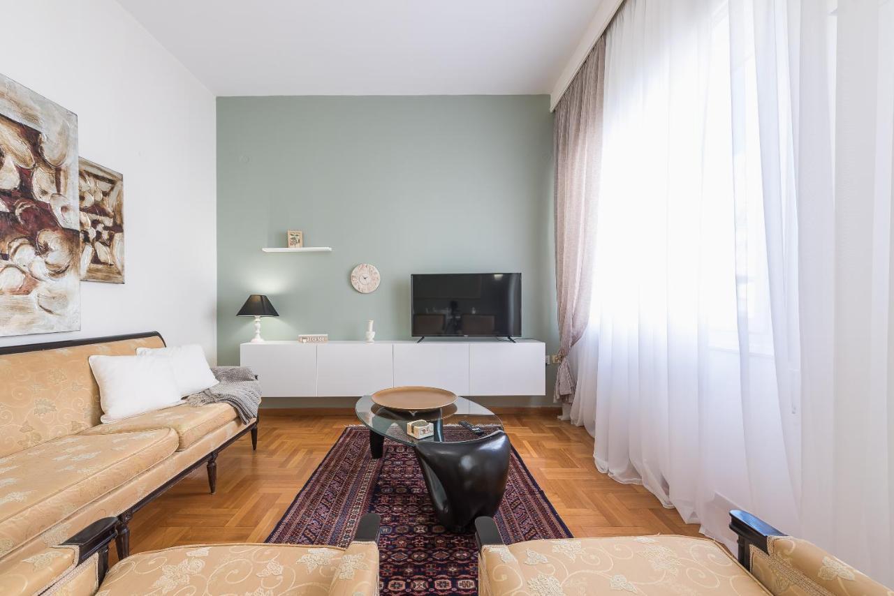 アテネSophisticated Family House With Acropolis Viewアパートメント エクステリア 写真