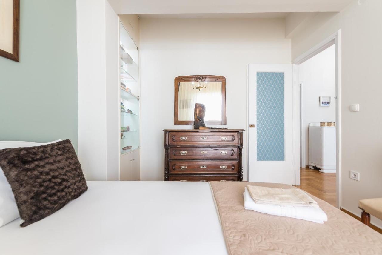 アテネSophisticated Family House With Acropolis Viewアパートメント エクステリア 写真